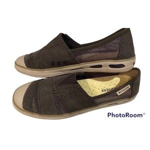 Columbia Gray Vulc N Vent canvas mesh flats shoes women's 7